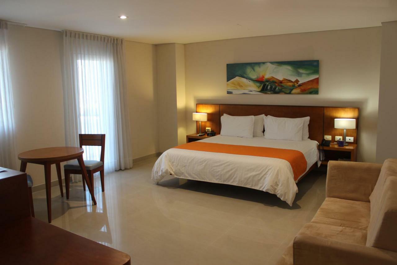 Hotel Atrium Plaza Barranquilla  Eksteriør bilde